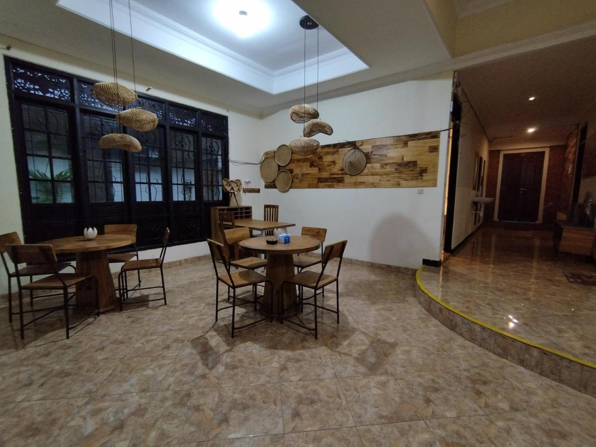 Joker Guest House Ubud  Ngoại thất bức ảnh